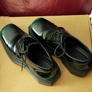 Men's Size 10/EU43 Dark Green Imitation Leather Shoes Lightly Used